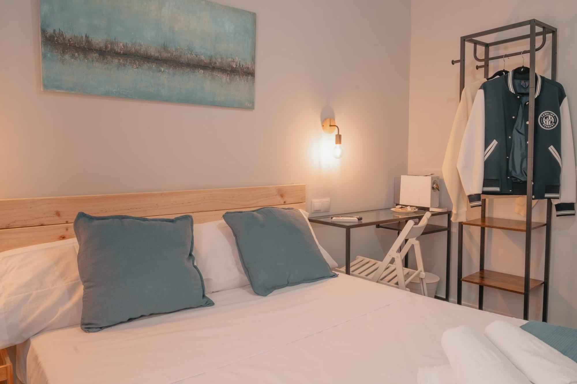 Ch Barco Hotell Madrid Exteriör bild