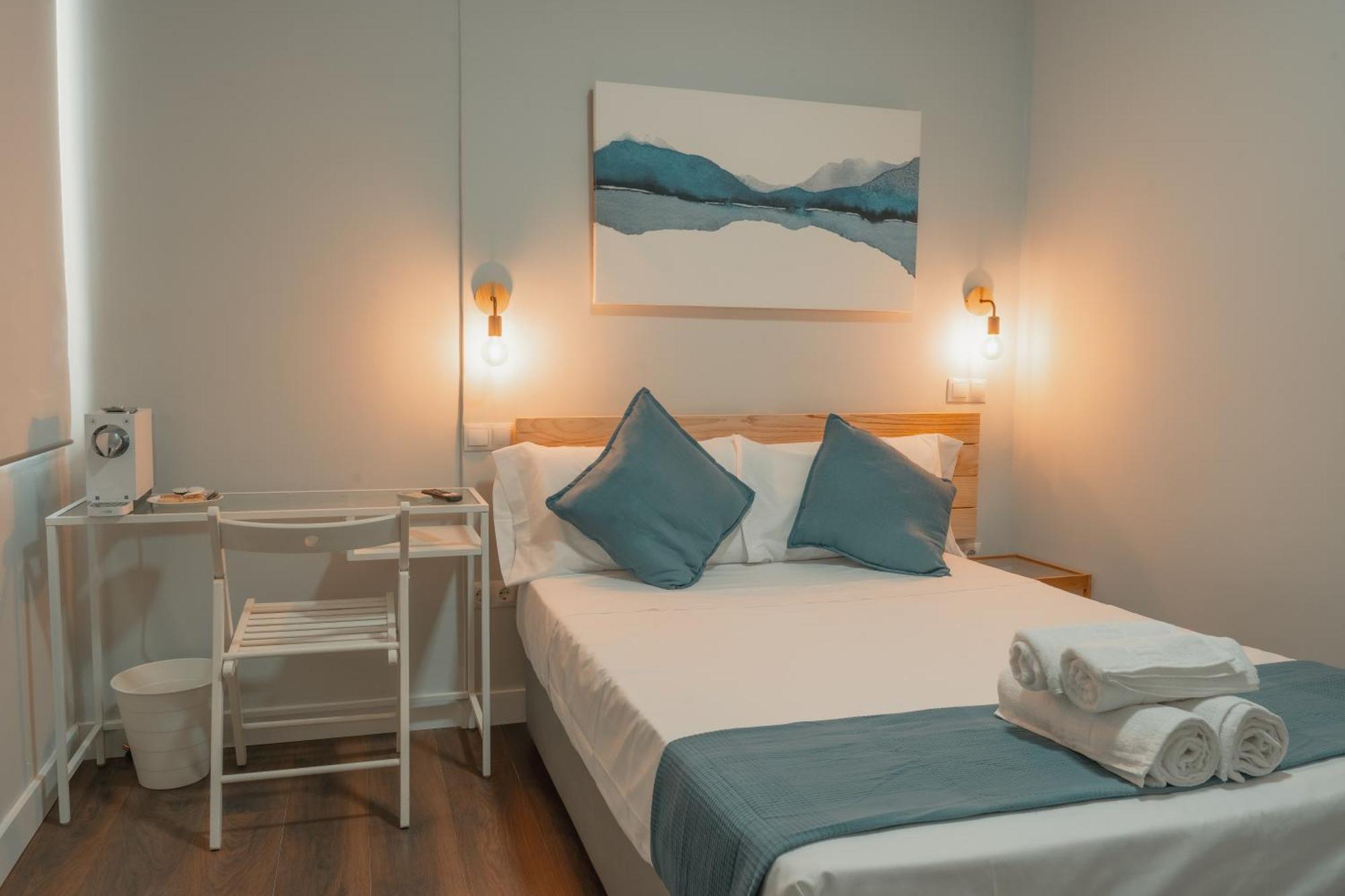 Ch Barco Hotell Madrid Exteriör bild
