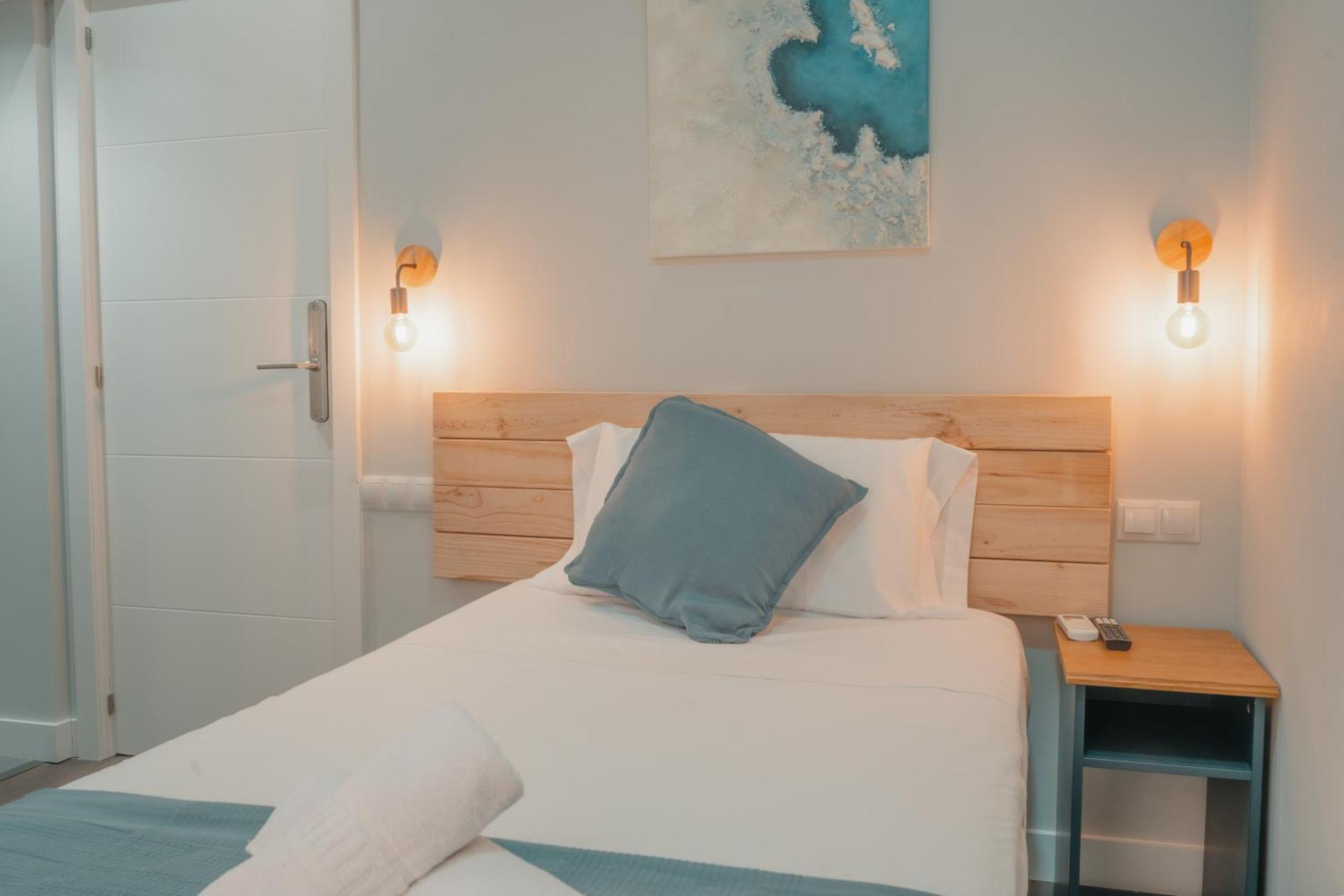 Ch Barco Hotell Madrid Exteriör bild
